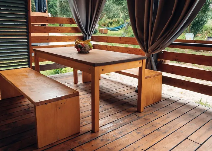 House No 4 Pakostane