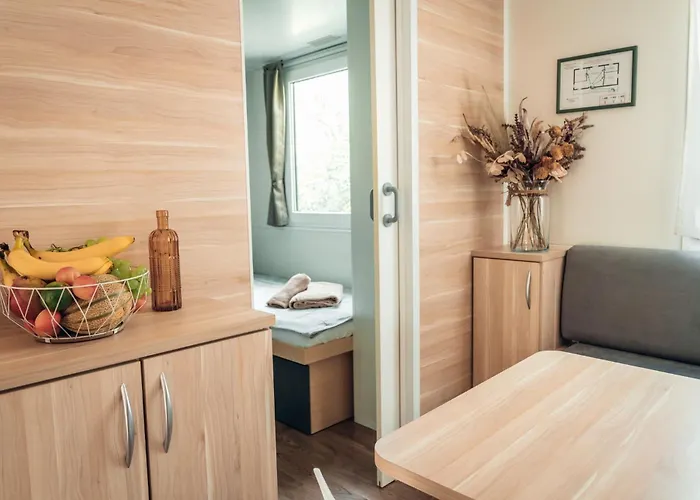 House No 4 Pakostane